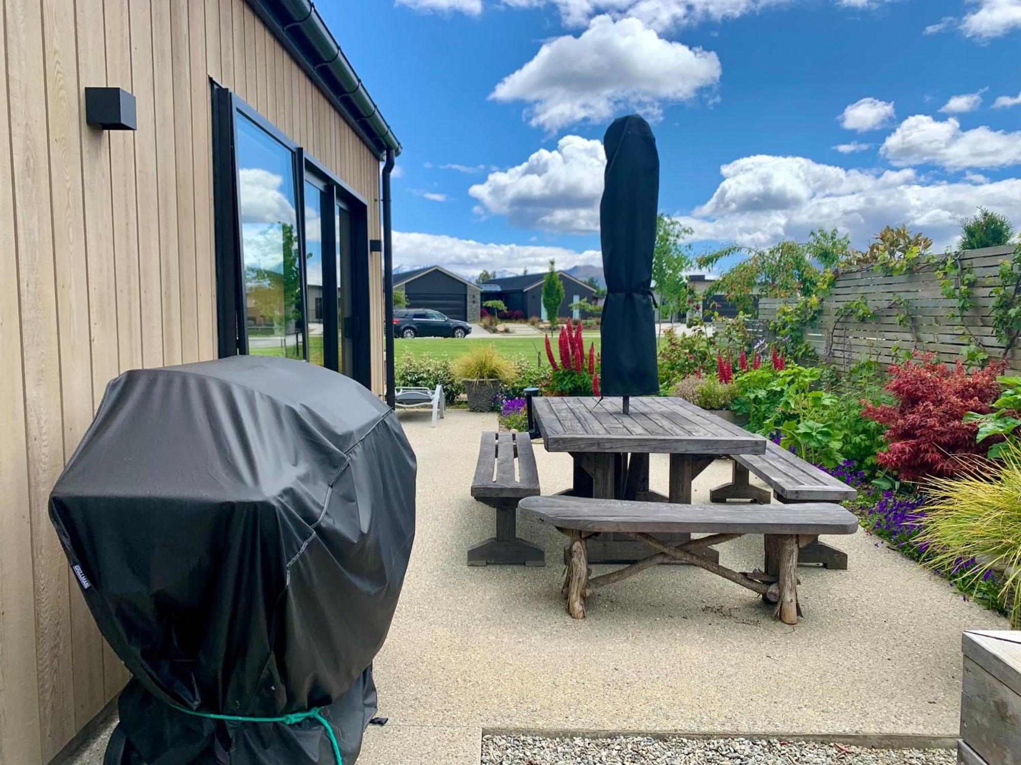 Alpine Abode Villa Wanaka Dış mekan fotoğraf